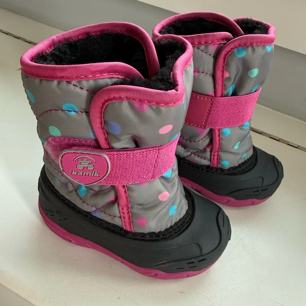 Kamik Kids Gray and Pink Polka Dot Winter Boots Toddler size 6 EUC